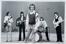 SIGNED THE HOLLIES ALLAN CLARKE BERNIE CALVERT 12x8 PHOTO RARE AUTHENTIC picture