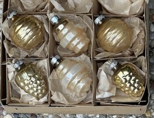 Vintage Shiny Brite Franke Gold Lantern Grape Glass Ornament picture