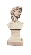 Michelangelo's David Statuette Replica, 4