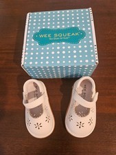 Wee Squeak Ellie White Shoe Size 5/21 NEW In Original Box picture