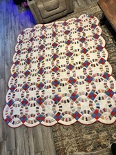 vintage Double Wedding Ring quilt mid-20th-century American quilting traditions picture