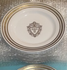 RARE Vintage PLAZA HOTEL NY Dinner Plates Set~10.25