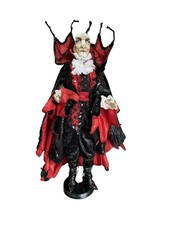 Katherine's Collection by Wayne Kleski VAMPIRO VOSNER Vampire Halloween Doll 32