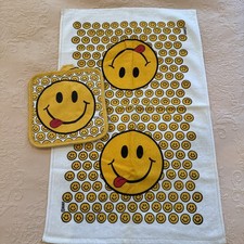 Vintage 70s HHF Smiley Hand Towel and Potholder Set picture