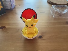 Pokemon Pikachu Poke Ball Capsule Toy Figure 4