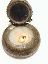 ANTIQUE VICTORIAN / EDWARDIAN ERA EMBOSSED GILT BRASS COMPACT CASE, POWDER BOX picture