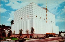 The Abundant Life Building Oral Roberts Association Tulsa Oklahoma Postcard picture