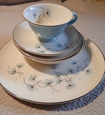 Taylor Smith Dinner Set Dandalions & Lace Color White, Aqua,Silver 1950s VTG picture