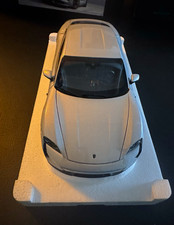 Minichamps Porsche Taycan Turbo S Silver 1:18 Scale Diecast Collectible Model picture