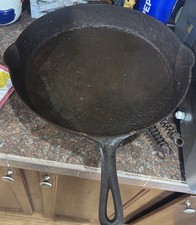 Griswold #14 Cast Iron Skillet 718 Vintage with Large Block Logo and Heat Ring picture