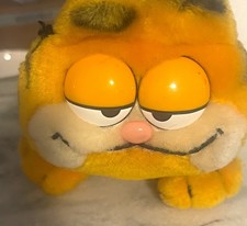 Vintage 1981 Dakin Garfield Plush Toy Lying Down Sneaking On All Fours Cat Stuff picture