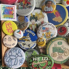 Large Lot Pinback Buttons #105 picture