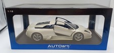AUTOART 1/18 scale Lamborghini Murciélago picture