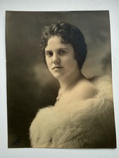 Vintage 1930s California Glamour Portrait Photo Woman Fur Signed 9x7 picture