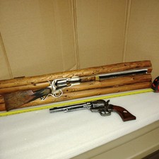 Hobby Lobby Wall Decor Rifle 30/30 Pistol Hanging 3D Art Lot Cowboy Man Cave picture