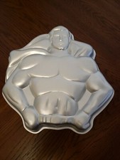 Vintage 1977 Wilton DC Comic Super Hero Superman Batman Cake Pan Used picture