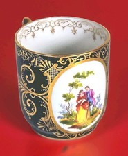 Antique Royal  Vienna Cobalt Blue & Gold Porcelain Cup Courting Couple Scenic picture