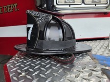 2026 MSA Cairns N5A New Yorker Medium N5A Fire Helmet Black picture
