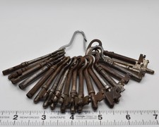 Lot of 20 Antique Vintage Skeleton Keys picture
