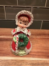 Vintage 1956 LEFTON Ceramic Girl Holding Christmas Wreath & Candy Cane w/sticker picture