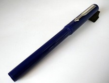 Parker Beta Standard CT Roller Ballpoint Ball Pen Ballpen Blue Body new loose picture