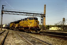 Union Pacific 7516 original slide UP picture