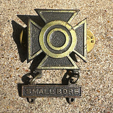 Vintage US Military smallbore rifle marksmanship pin picture