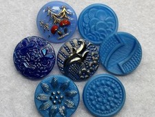 BEAUTIFUL BLUE ANTIQUE & VINTAGE BOHEMIAN GLASS BUTTONS Flower Trees + picture
