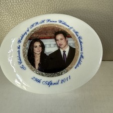 2011 Prince William & Catherine Royal Wedding Porcelain Trinket Box picture