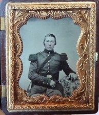 9th plate ambrotype of Civil War Union Rifleman picture