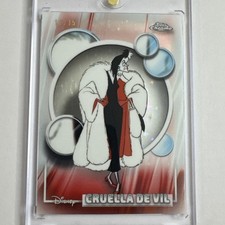 2026 Topps Chrome Disney Cruella De Vil #65 Sparkle Refractor 11/15 SSP Rare picture