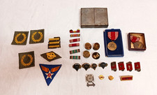 WW2 Armed Forces Original Period Patches, Pins, Medals / Ribbons + picture