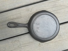 Vintage Birmingham Stove & Range (BSR) Red Mountain Cast Iron Skillet No. 3H picture