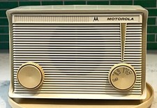 Vintage 1961 MCM Motorola A15W Ivory Shell Tube Radio WORKS PARTS/REPAIR RARE picture