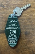 Holiday Inn Motel Hotel Keychain Fob & Key - Oak Brook Terrace, IL (Room #720) picture