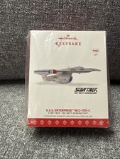 Hallmark 2017 NYCC Star Trek USS Enterprise NCC-1701-C Battle Damaged Exclusive picture