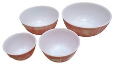 Pyrex Red Full Set of 4 Nesting Kitchen Mixing Bowls 401, 402, 403, 404 READ picture