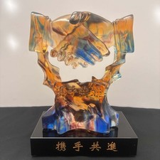 Liuli Crystal Handshake Ornament – Feng Shui Home Decor, Wedding Gift home decor picture