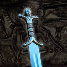 Handmade Celtic Anthropomorphic Short Sword - 28
