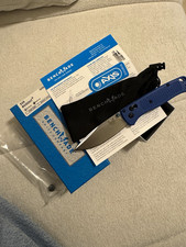 Benchmade Bugout 535 Blue Manual Blue Pocketknife CPM-S30V AXIS Plain Drop Point picture