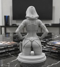 Mass Effect Naughty Tali Statue - Home Office Decor - Gift for Him - Gamer Gift picture