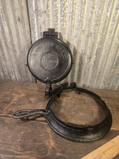 Vintage 1880 Griswold Mfg. Co. No. 8 American Waffle Iron 889 Erie PA. USA picture