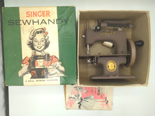 Vintage 1953 SINGER SEWHANDY Model 20 W/Box & Manual picture