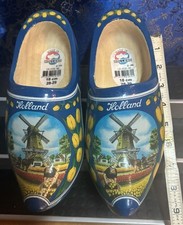 Vintage HOLLAND WINDMILL WOODEN SHOES dutch souvenir decorative royal blue clogs picture