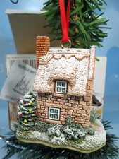 Lilliput Lane Ornament Robin Cottage In Box  picture