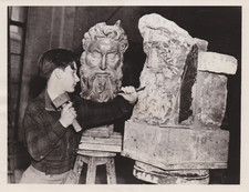 1941 Press Photo WWII Lambeth School of Art use Bombed Buildings for Sculptures picture