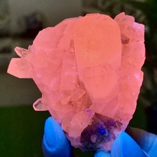 148G Natural Biscuit calcite UV Fluorescence effect crystal cluster mineral picture
