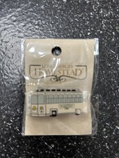 Factory Sealed LONGABERGER Homestead Trolley Bus Brooch PIN Vintage picture