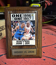 Upper Deck Collector's Choice One on One 1996-97 Hardaway vs Jordan Opener picture