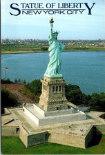Statue of Liberty Aerial New York City NY Vintage Postcard 5P21-13 picture